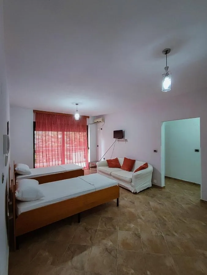 El Rio Apartments Saranda 0*,