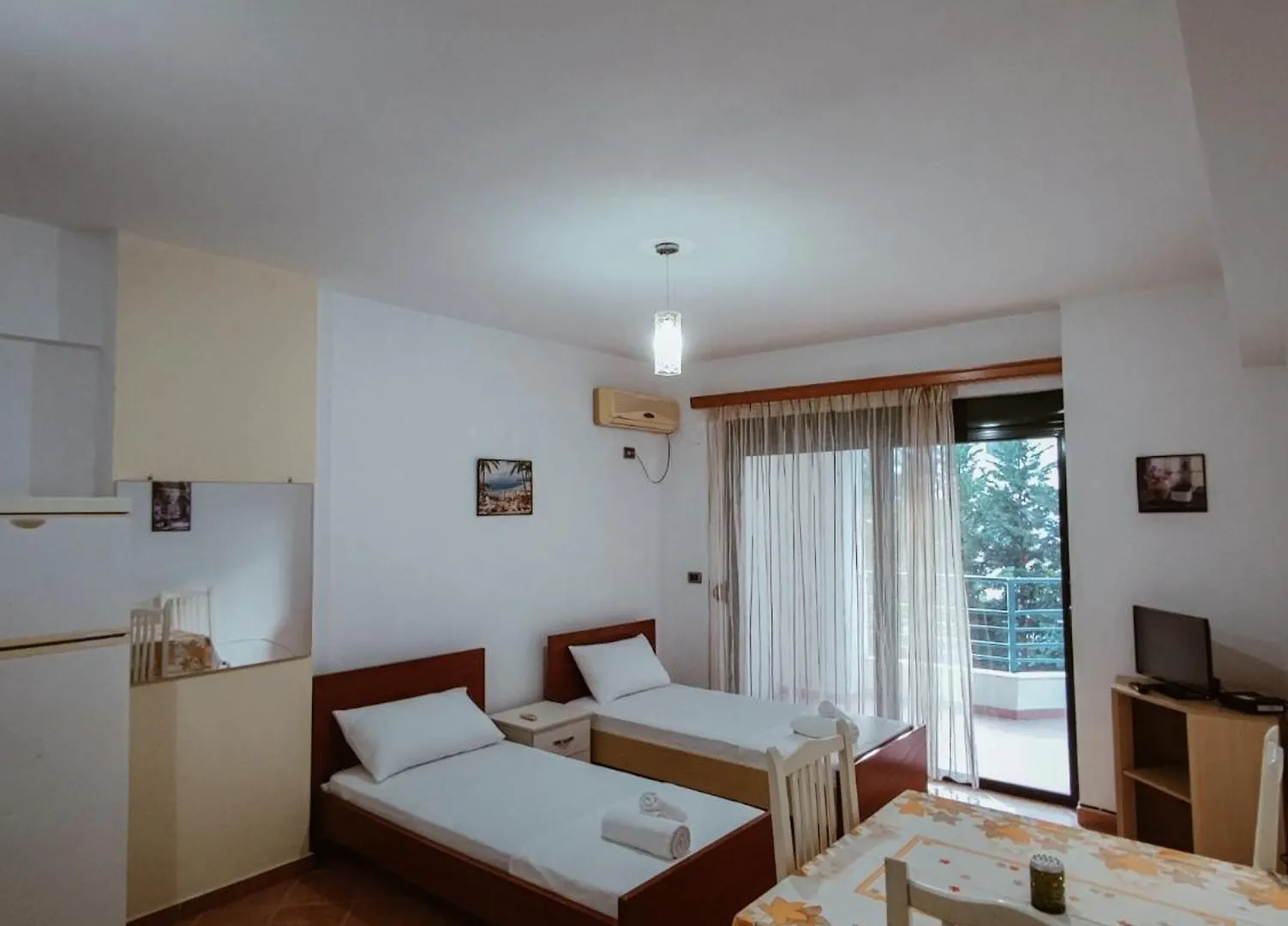 El Rio Apartments Saranda