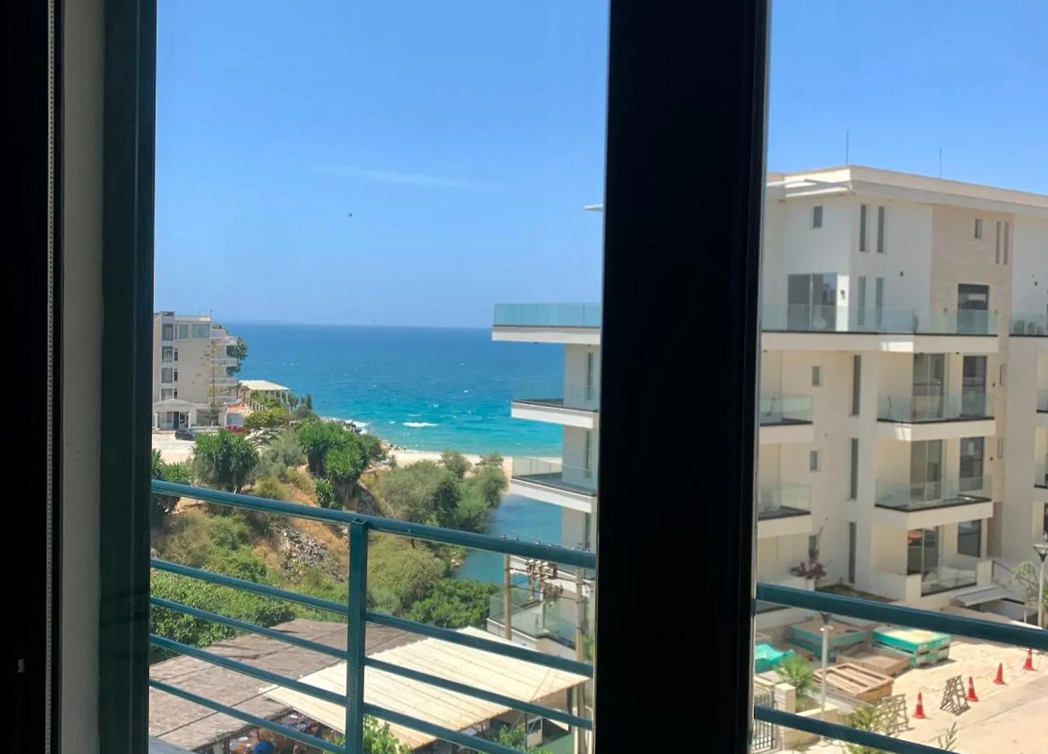 El Rio Apartments Saranda